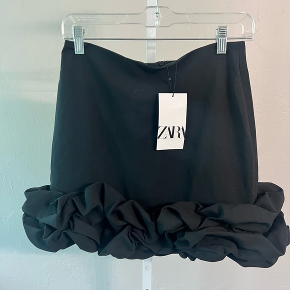 Zara Dresses & Skirts - NWT Zara black mini puff gem skirt sz Small S